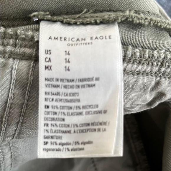 American Eagle Baggy Mom Shorts Olive Green Women's Shorts - Picture 2 of 6